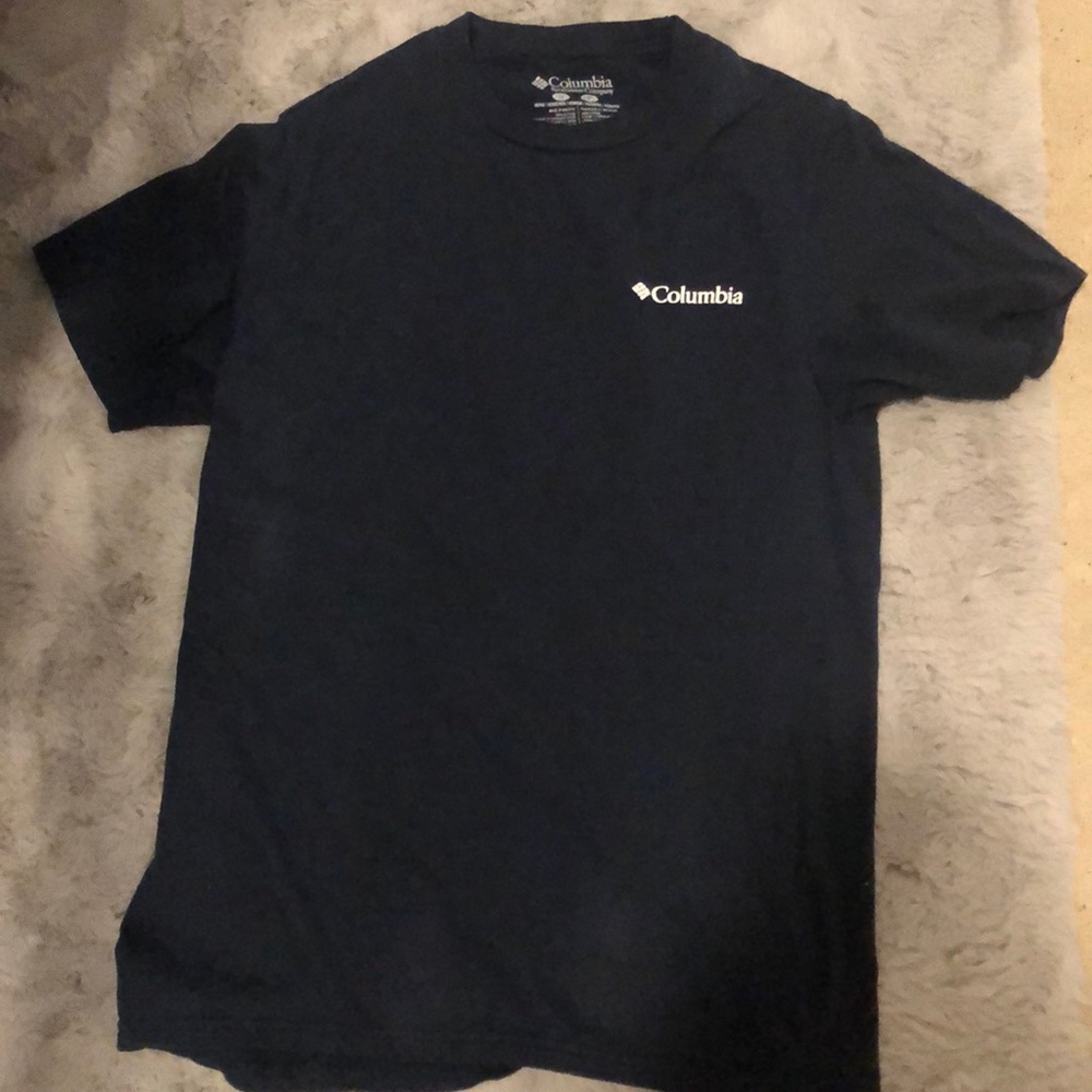 men’s small columbia t shirt